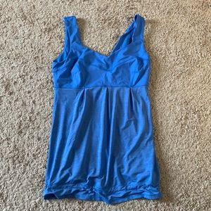 Lululemon tank